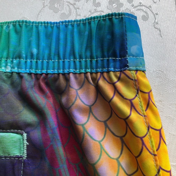 Guy Harvey Women’s Size L Tie-Dye Blue Shorts Dri-Fit Drawstring Elastic Waist - Picture 16 of 16